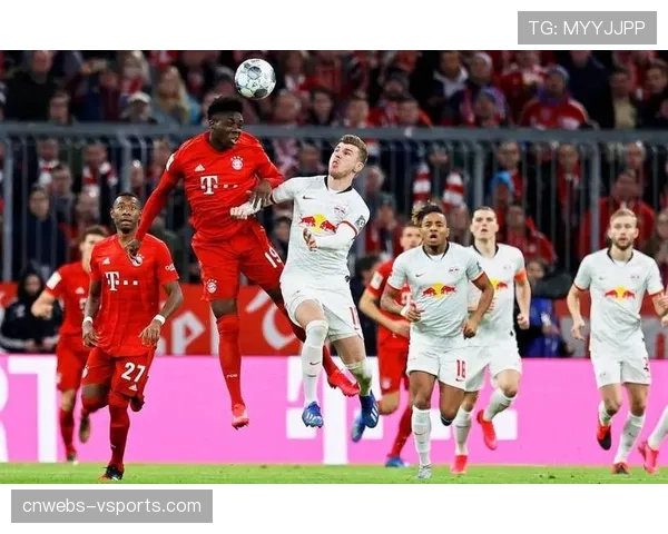 战术复盘：莱比锡如何通过高位逼抢限制拜仁的进攻组织